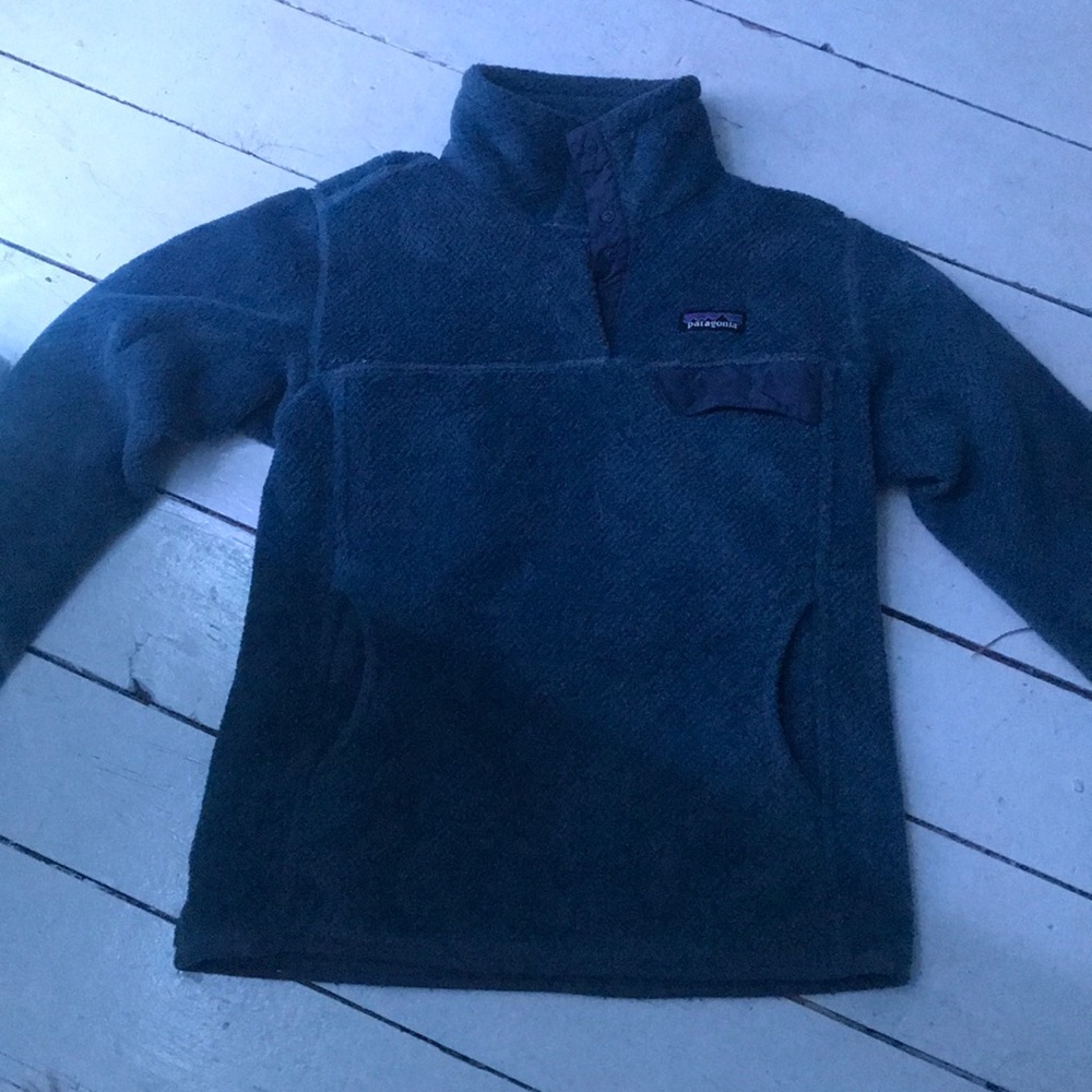 Women’s medium Patagonia pullover